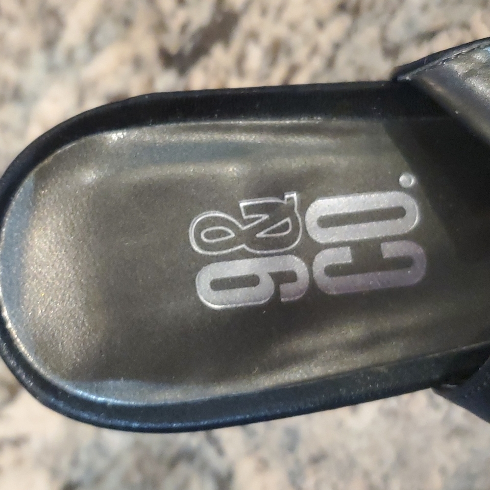 9 & CO.* Heels - Picture 5 of 7